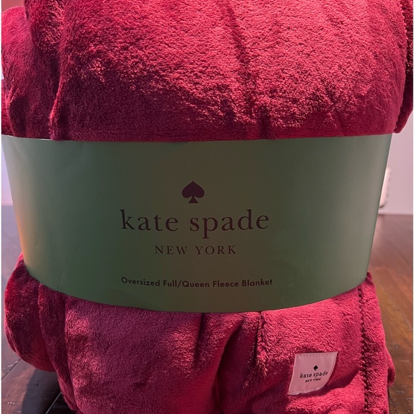 kate spade | Bedding | Kate Spade Oversized Fullqueen Fleece